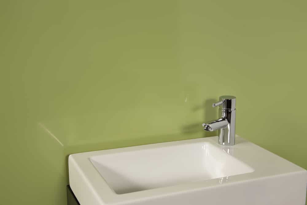 Striking Green Sink