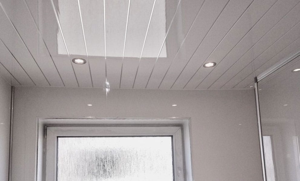 7 Benefits of PVC Ceiling Panels for Bathrooms