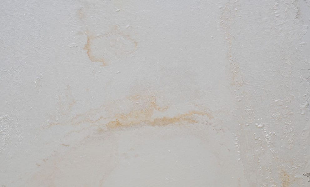 How To Get Water Stains Off Bathroom Walls Igloo Surfaces - How To Take Moisture Out Of Bathroom Wall